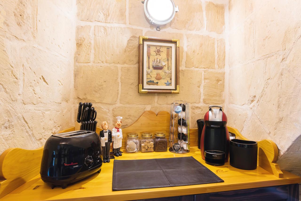 1 Bedroom Heritage Apartment Valletta Luaran gambar