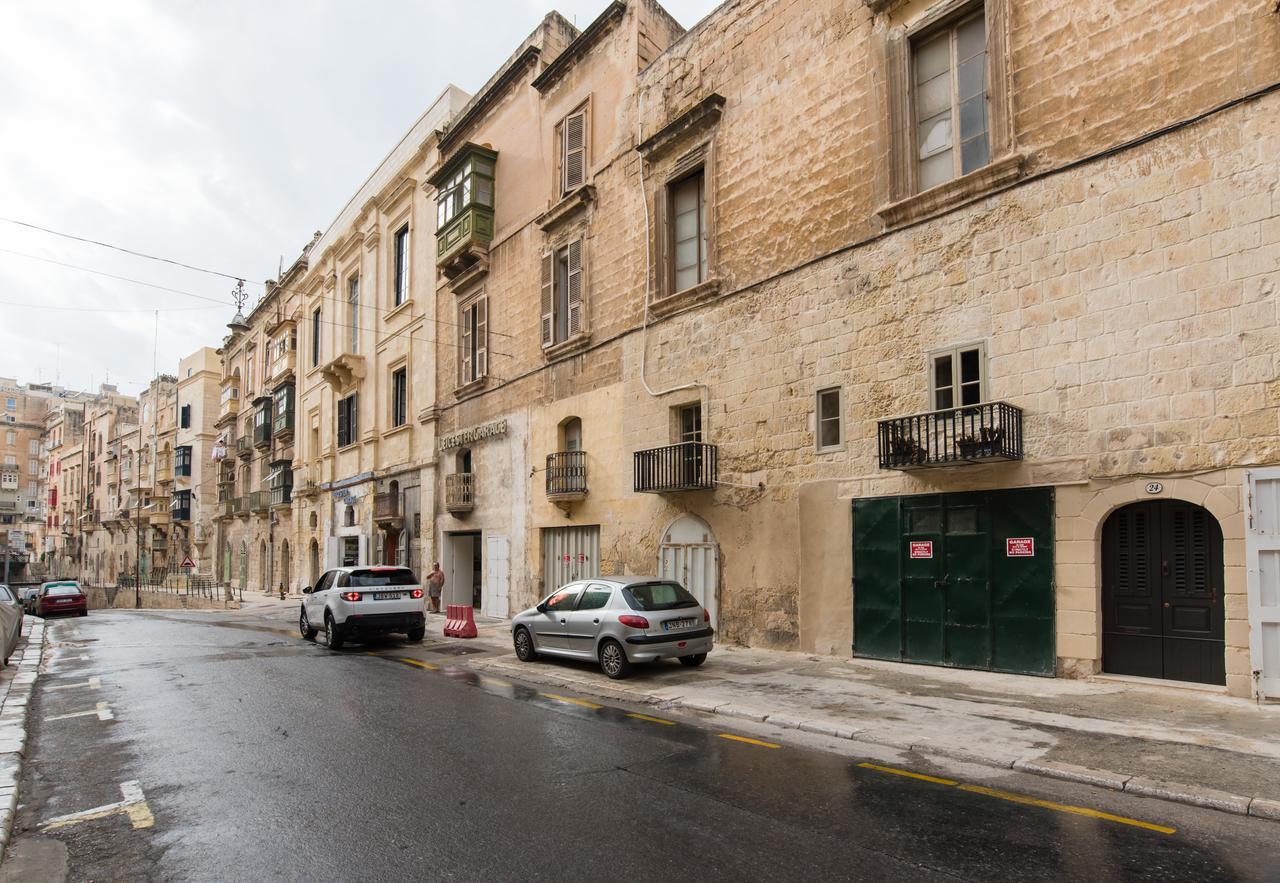 1 Bedroom Heritage Apartment Valletta Luaran gambar