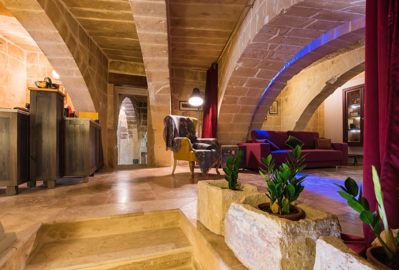 1 Bedroom Heritage Apartment Valletta Luaran gambar