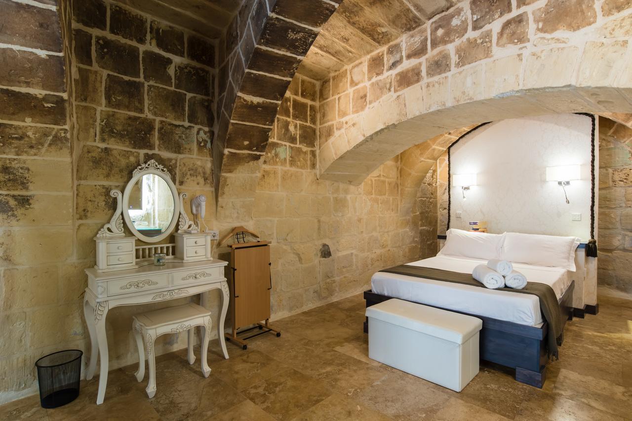1 Bedroom Heritage Apartment Valletta Luaran gambar