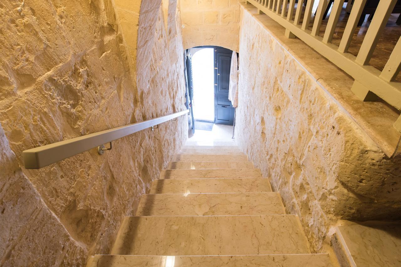 1 Bedroom Heritage Apartment Valletta Luaran gambar